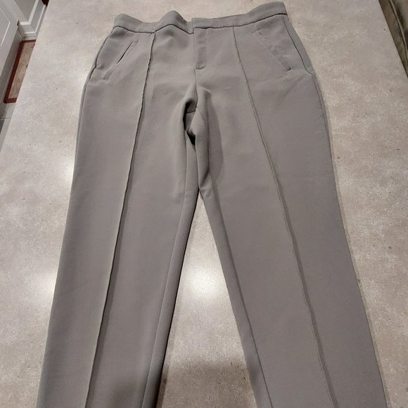 ** DONATED ** - Picture 1 of 10